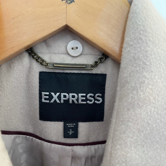 Used express tan peacoat - Picture 2 of 9
